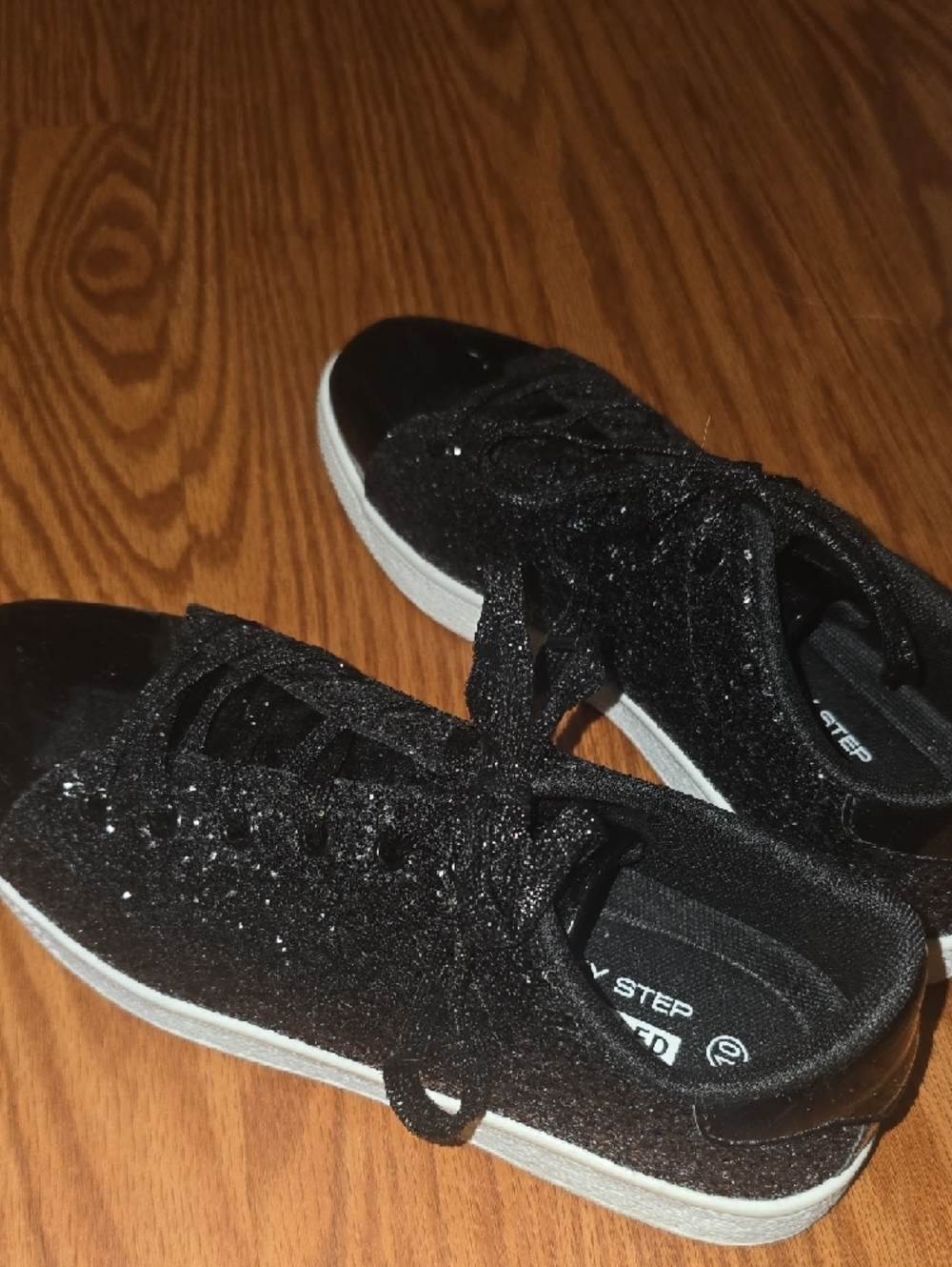 Women’s Black Glitter Lace-Up Sneakers - Picture 4 of 6